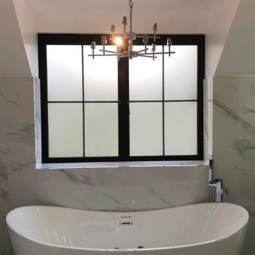 Bathtub Duray